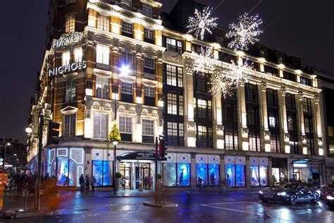 The 10 Most Luxurious Department Stores in the World.